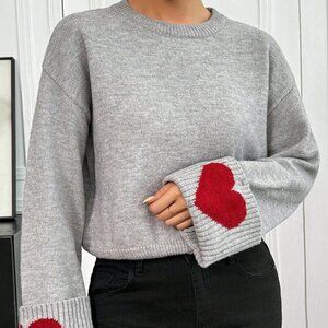 Grey Casual Women's Round Neck Cuff Heart Pattern Sweater